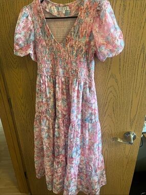 TCEC Pink Floral Smocked V-Neck Maxi Dress